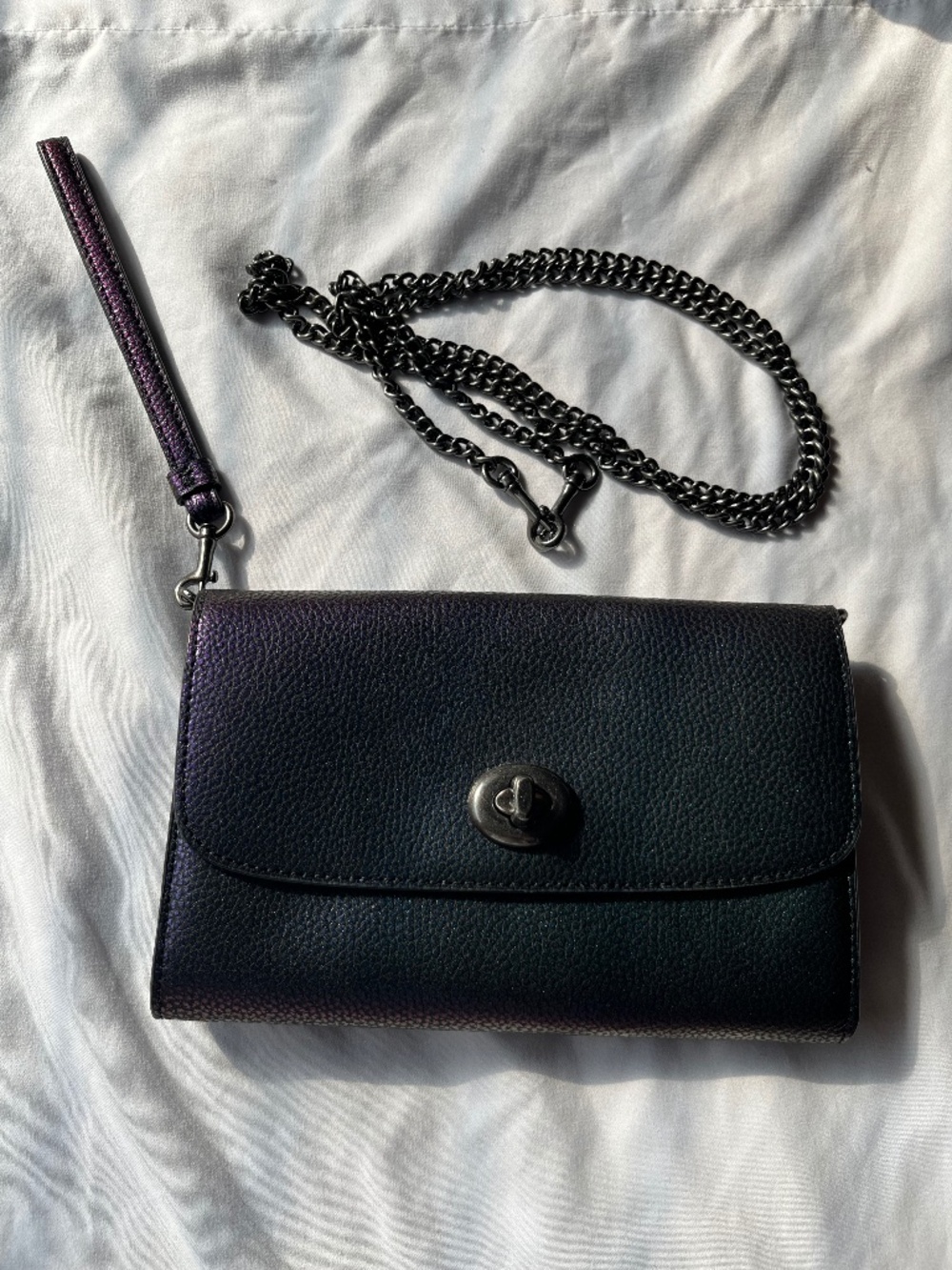 Iridescent rare coach crossbody wristlet wallet chain strap turnlock bag